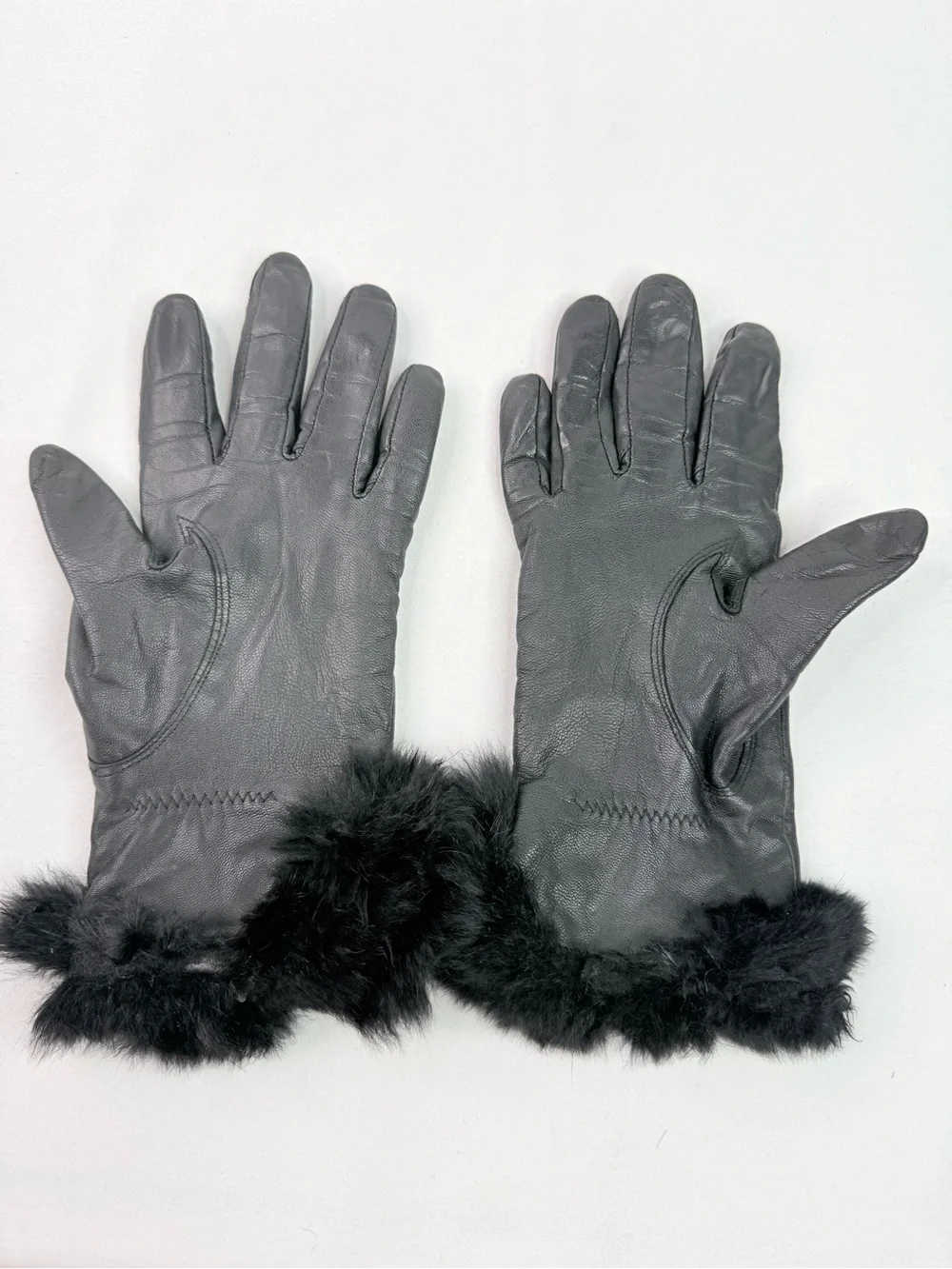 Vintage Black Goat Skin Leather Rabbit Fur Trim Gloves Size Medium/Large